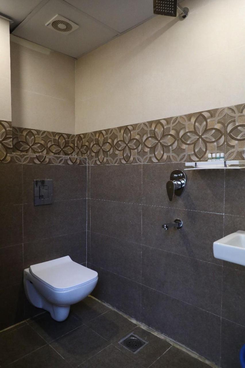 Hotel Windsor Plaza Hyderabad Eksteriør bilde