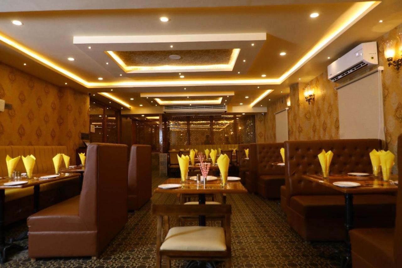 Hotel Windsor Plaza Hyderabad Eksteriør bilde