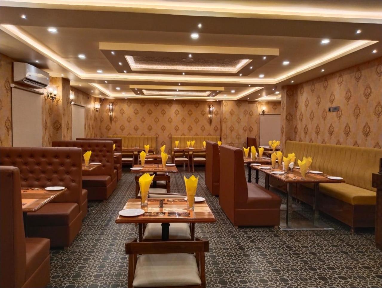 Hotel Windsor Plaza Hyderabad Eksteriør bilde
